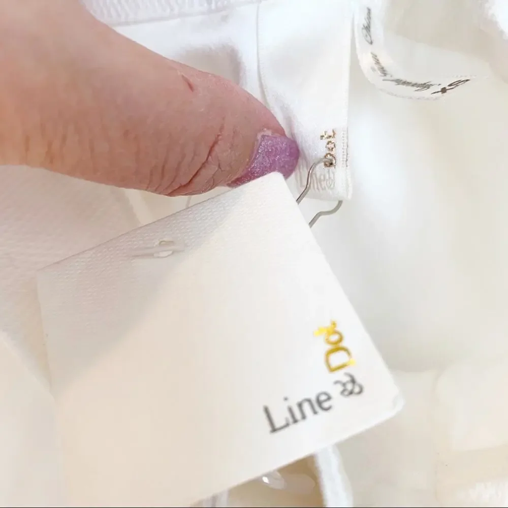 REVOLVE Line and Dot White Angled Zip Lace Pieced Skirt XS - Picture 7 of 9